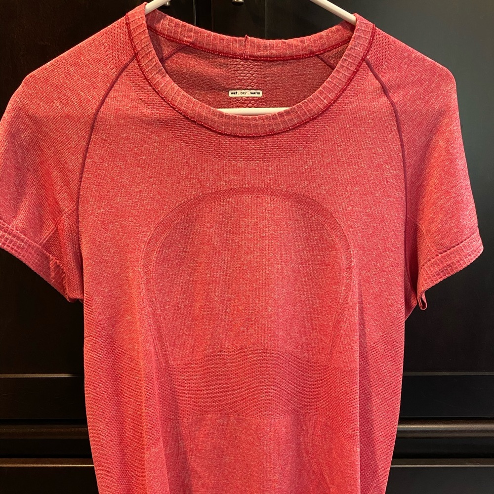 Short sleeve swiftly